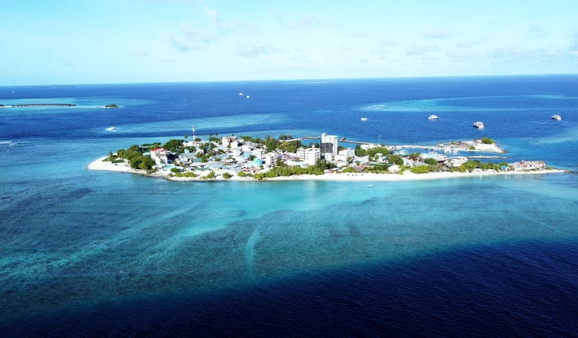 Malé to Gulhi