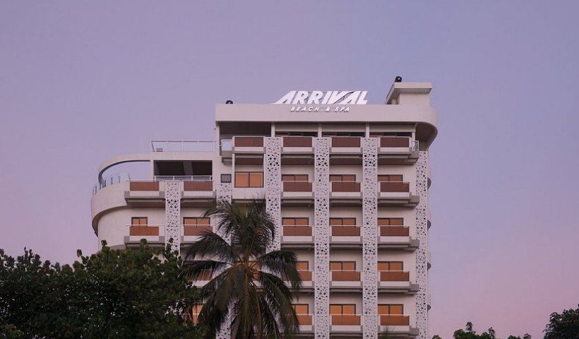 Velana International Airport to Arrival Beach & Spa
